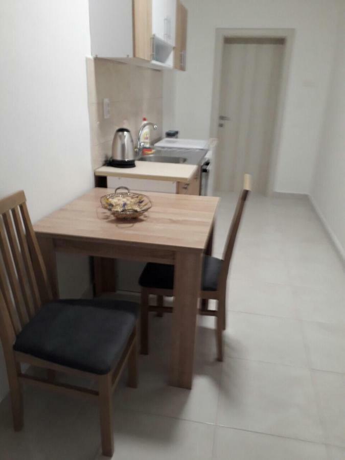 Apartments Dionis Котор Екстер'єр фото